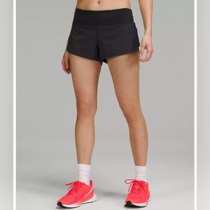 Lululemon speed up short 2.5 inch
